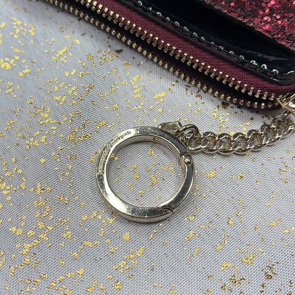 Kate spade wristlet Odette wallet coin purse glitter maroon Gold keychain - Picture 9 of 9